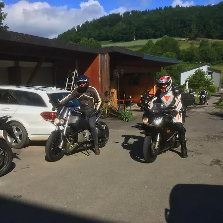 Otel Hoxter Am Jakobsweg 3*