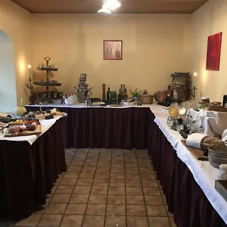 Szálloda Hoxter Am Jakobsweg 3*