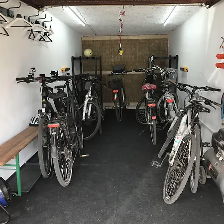 Hoxter Am Jakobsweg Хокстер