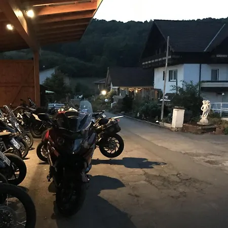 Hoxter Am Jakobsweg 3*