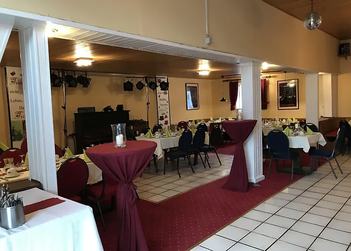 Hoxter Am Jakobsweg 3*